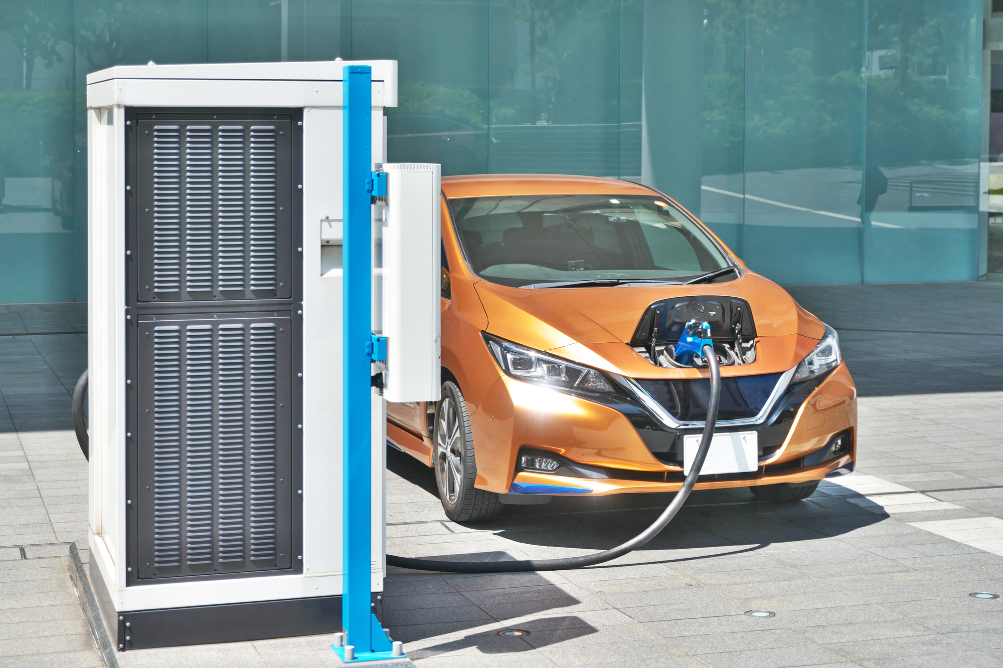 電気自動車の充電
